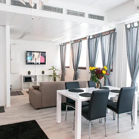 & Ravintola Martinhovi ホテル 3*