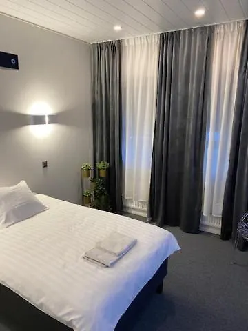 호텔 & Ravintola Martinhovi Raisio