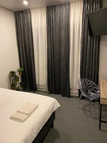 & Ravintola Martinhovi 호텔