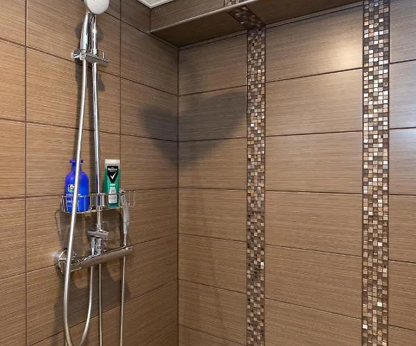 & Ravintola Martinhovi 호텔 Raisio