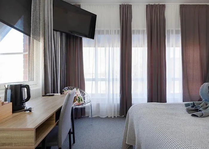 & Ravintola Martinhovi 호텔 Raisio